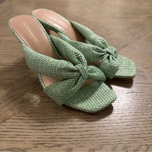 New BCBG Generation Women’s 10 Rooba Sandals Green